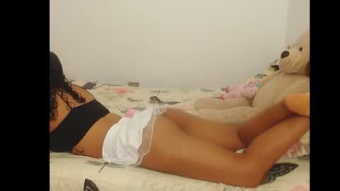 emely and felix online show from 01/03/25, 01:59