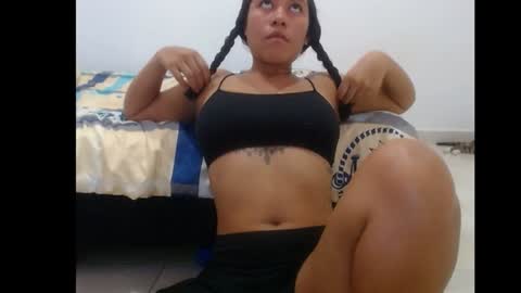 emely and felix online show from 01/29/25, 09:07