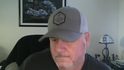 Snapshot of foreplayman22 chatting on 02/21/25, 09:54 foreplayman22 online show from 02/21/25, 09:54