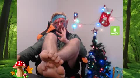 Snapshot of forest_brat chatting on 12/22/24, 02:06 forest brat online show from 12/22/24, 02:06