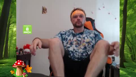 Snapshot of forest_brat chatting on 01/17/25, 10:23 forest brat online show from 01/17/25, 10:23