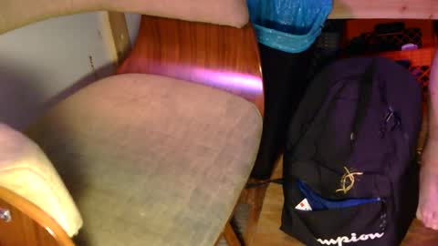 Snapshot of forestnymphpdx chatting on 09/11/25, 01:39 forestnymphpdx online show from 09/11/25, 01:39