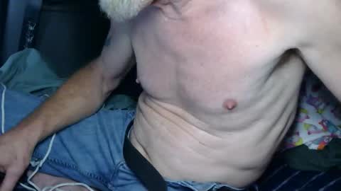 Snapshot of forestnymphpdx chatting on 10/10/25, 12:31 forestnymphpdx online show from 10/10/25, 12:31