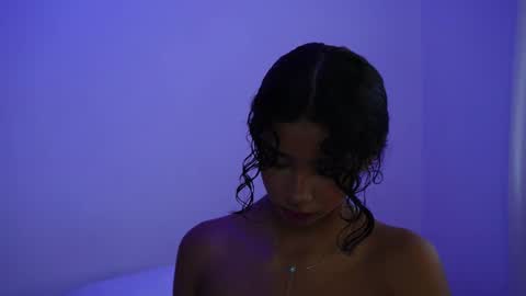 Snapshot of forever_y0ung chatting on 02/19/25, 05:27 Megan Prada Follow me on Onlyfans online show from 02/19/25, 05:27