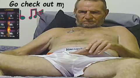 Snapshot of forexxxx_man chatting on 01/18/26, 02:04 doc online show from 01/18/26, 02:04