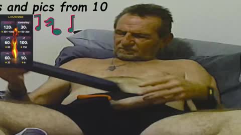 Snapshot of forexxxx_man chatting on 03/08/26, 02:37 doc online show from 03/08/26, 02:37
