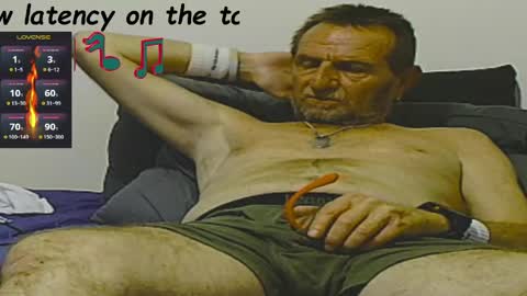Snapshot of forexxxx_man chatting on 04/25/26, 09:56 doc online show from 04/25/26, 09:56