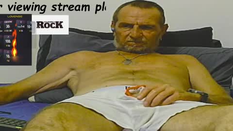 Snapshot of forexxxx_man chatting on 05/16/26, 10:01 doc online show from 05/16/26, 10:01