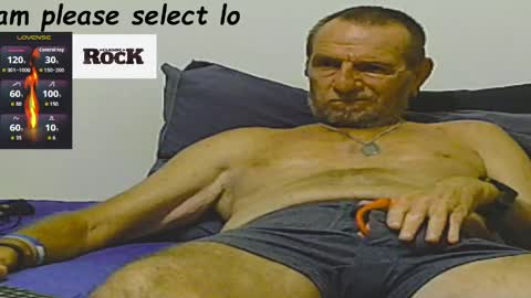 Snapshot of forexxxx_man chatting on 05/19/26, 01:11 doc online show from 05/19/26, 01:11