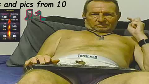 Snapshot of forexxxx_man chatting on 06/29/26, 12:17 doc online show from 06/29/26, 12:17