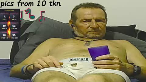 Snapshot of forexxxx_man chatting on 07/04/26, 12:50 doc online show from 07/04/26, 12:50