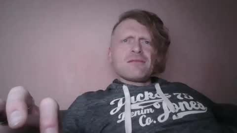 forgotten_lover online show from 02/14/25, 04:09