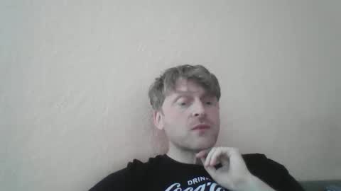 Snapshot of forgotten_lover chatting on 04/24/26, 08:39 forgotten_lover online show from 04/24/26, 08:39