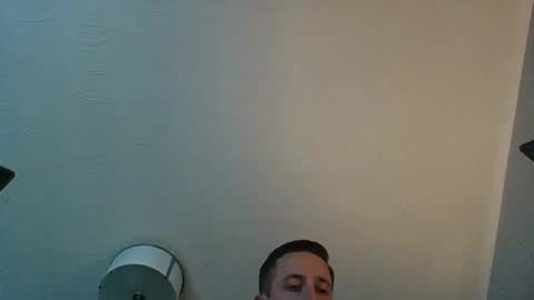 Snapshot of forthie4 chatting on 10/28/25, 08:22 Forthie4 online show from 10/28/25, 08:22