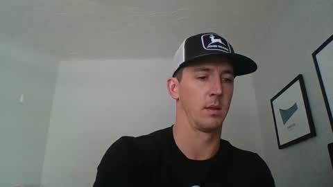 Snapshot of forthie4 chatting on 12/20/25, 06:59 Forthie4 online show from 12/20/25, 06:59