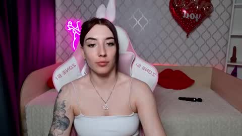 Snapshot of foryoureyesonly__ chatting on 03/16/26, 05:44 Lily online show from 03/16/26, 05:44