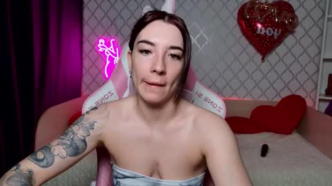 Snapshot of foryoureyesonly__ chatting on 03/19/26, 12:58 Lily online show from 03/19/26, 12:58