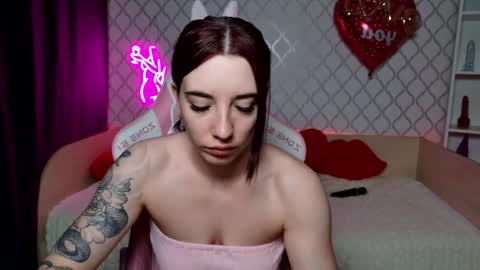 Snapshot of foryoureyesonly__ chatting on 03/23/26, 12:47 Lily online show from 03/23/26, 12:47