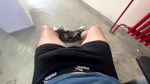 Snapshot of fosilnik chatting on 10/21/25, 10:16 fosilnik online show from 10/21/25, 10:16