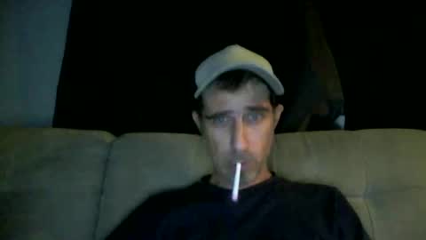 Snapshot of fouraide42 chatting on 11/20/25, 02:01 fouraide42 online show from 11/20/25, 02:01