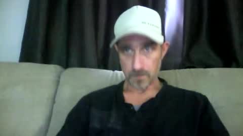 Snapshot of fouraide42 chatting on 01/06/26, 04:11 fouraide42 online show from 01/06/26, 04:11