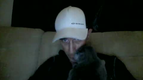 Snapshot of fouraide42 chatting on 02/15/26, 07:38 fouraide42 online show from 02/15/26, 07:38