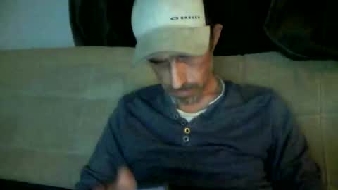 fouraide42 online show from 04/12/26, 10:04