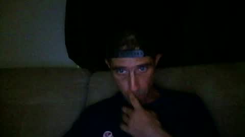 Snapshot of fouraide42 chatting on 07/15/26, 02:17 fouraide42 online show from 07/15/26, 02:17
