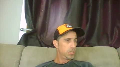 Snapshot of fouraide42 chatting on 07/20/26, 02:30 fouraide42 online show from 07/20/26, 02:30