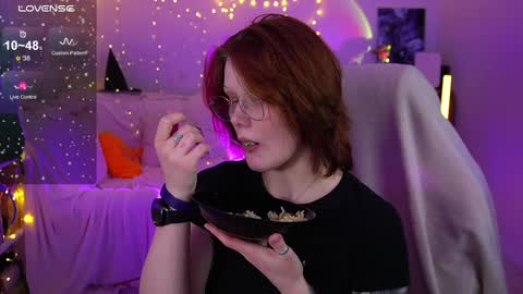 Snapshot of fox_and_dog chatting on 02/01/25, 02:56 Senya  subscribe to telegram channel  online show from 02/01/25, 02:56