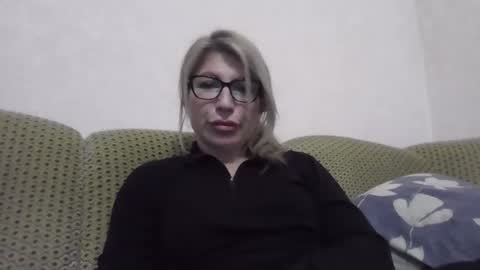 fox_red_lady7 online show from 02/10/26, 03:27