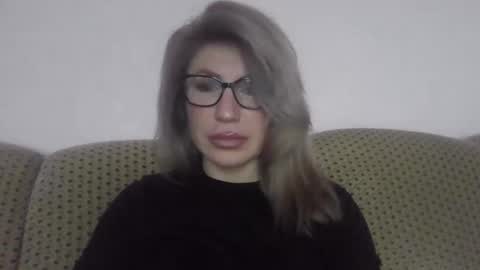 fox_red_lady7 online show from 02/11/26, 02:00