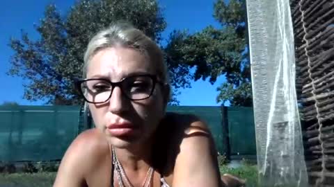 fox_red_lady7 online show from 07/17/26, 02:56
