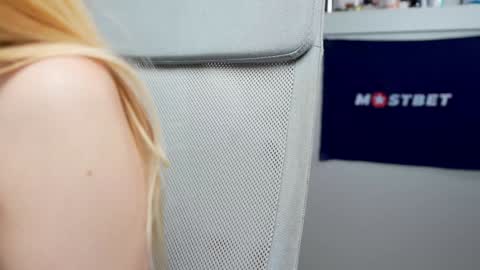 CUSTOM PHOTOS AND VIDEOS -  online show from 01/11/25, 05:29