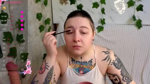 Snapshot of foxgirlandmerguis chatting on 03/16/26, 06:06 Belinda online show from 03/16/26, 06:06