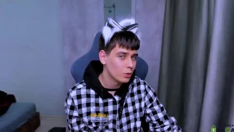 Foxicfu online show from 02/14/25, 04:31