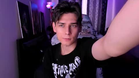 Snapshot of foxicfu chatting on 03/15/26, 11:27 Foxicfu online show from 03/15/26, 11:27