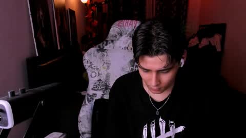 Snapshot of foxicfu chatting on 03/30/26, 03:13 Foxicfu online show from 03/30/26, 03:13