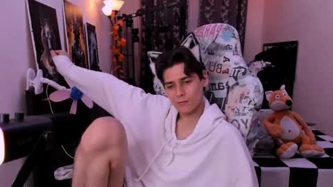 Snapshot of foxicfu chatting on 04/09/26, 01:38 Foxicfu online show from 04/09/26, 01:38