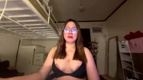 Alicia Baby online show from 05/12/26, 07:33