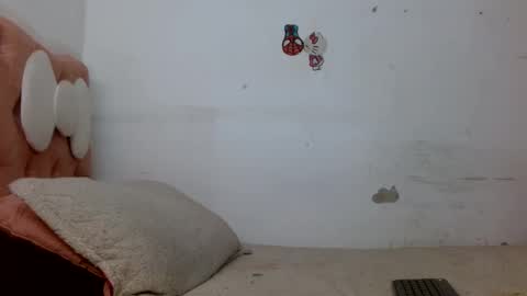 Snapshot of foxkatty69 chatting on 12/03/24, 04:14 Katty online show from 12/03/24, 04:14