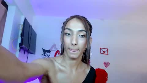 Snapshot of foxkatty69 chatting on 02/18/25, 08:27 Katty online show from 02/18/25, 08:27