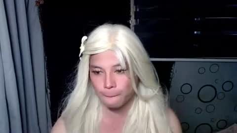 KITTY online show from 11/11/25, 07:30