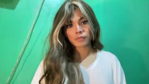 Snapshot of foxli_xx chatting on 05/27/26, 02:19 KITTY online show from 05/27/26, 02:19