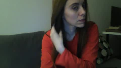 Snapshot of foxmoony chatting on 01/12/25, 06:16 FoxMoony online show from 01/12/25, 06:16