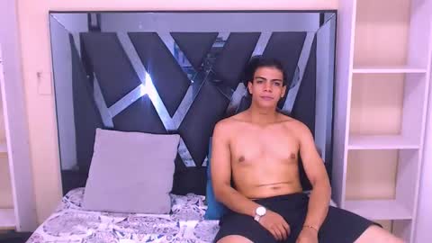 Foxter online show from 12/05/25, 07:21