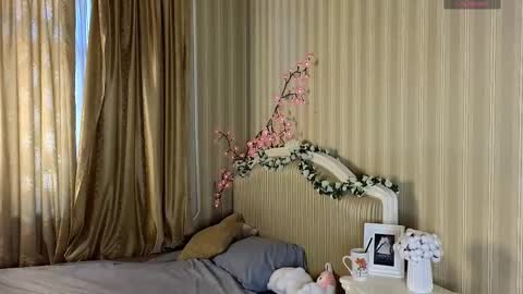 Petra online show from 03/22/26, 01:03