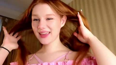 Snapshot of foxxx_tail chatting on 05/16/26, 03:00 Petra online show from 05/16/26, 03:00