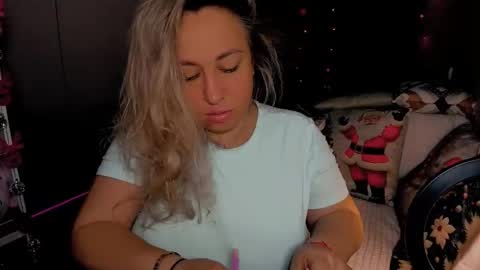 Kris online show from 12/15/25, 01:10