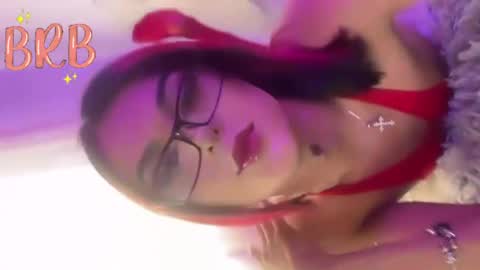 Snapshot of foxxy_angel chatting on 05/16/26, 07:34 Santi online show from 05/16/26, 07:34